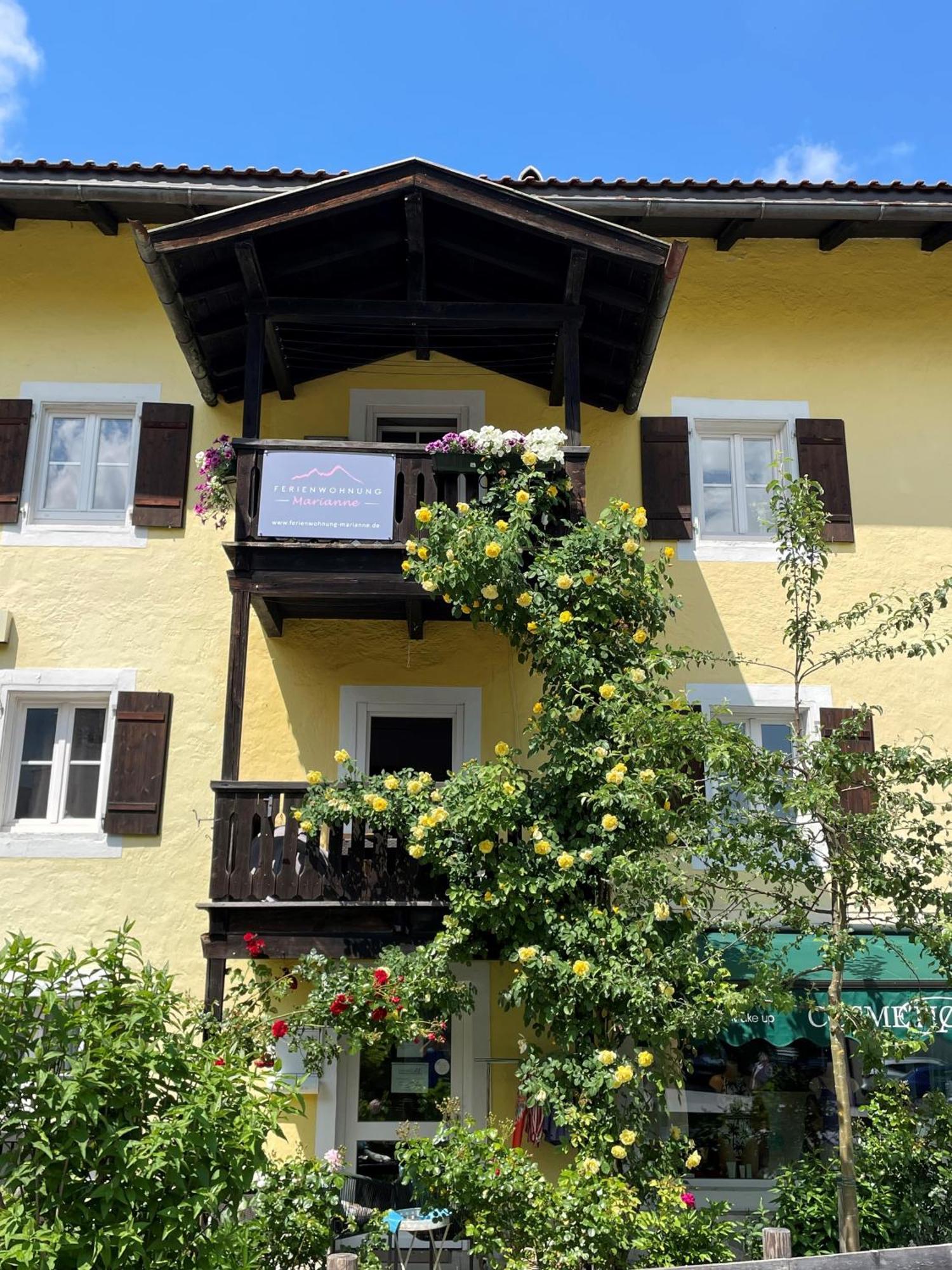 Ferienwohnung Marianne Ortszentrum Fuer Familien 180Qm เบิร์ชเทสกาเดน ภายนอก รูปภาพ