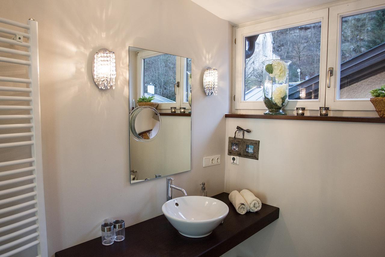Ferienwohnung Marianne Ortszentrum Fuer Familien 180Qm เบิร์ชเทสกาเดน ภายนอก รูปภาพ
